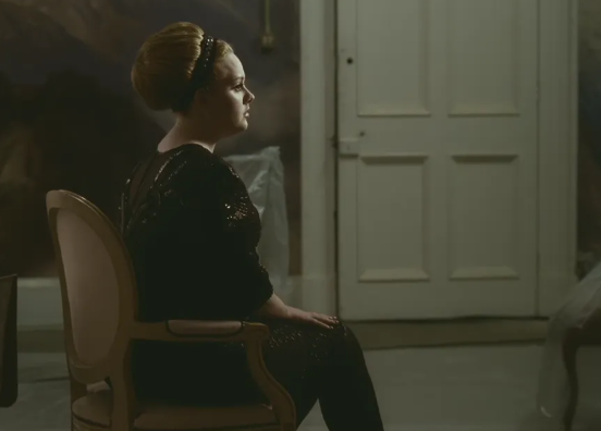 Review Makna Lagu Rolling in the Deep: Dendam yang Membakar